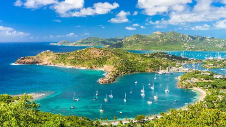 Гражданство Антигуа и Барбуды