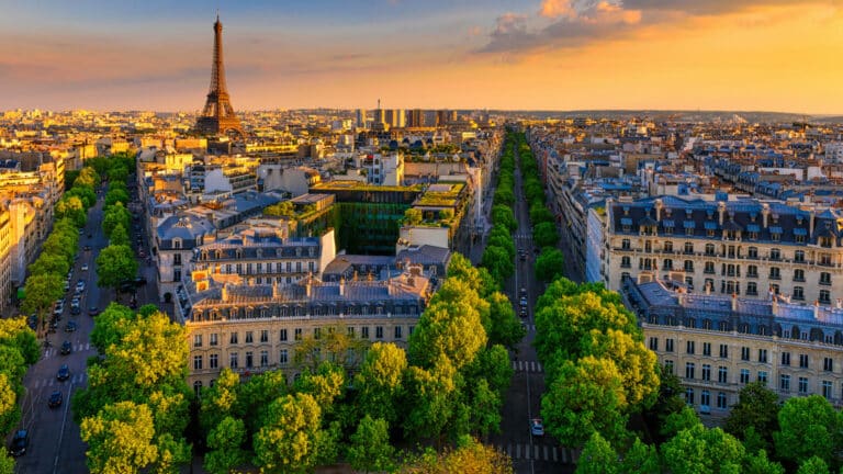 Виза Visiteur во Францию: как получить ВНЖ для финансово независимых