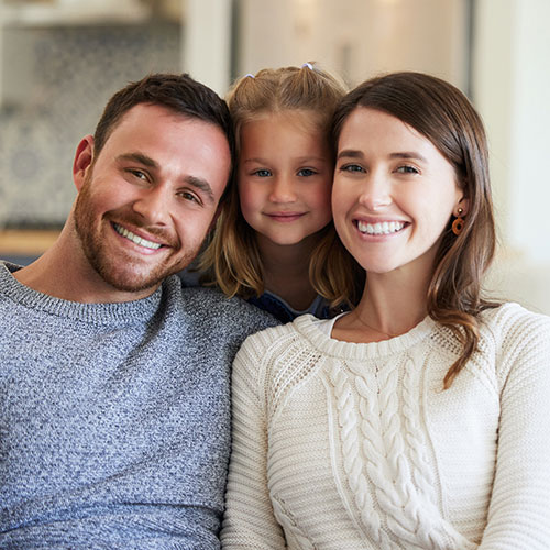 Семья из России с ВНЖ в Испании для финансово независимых лиц