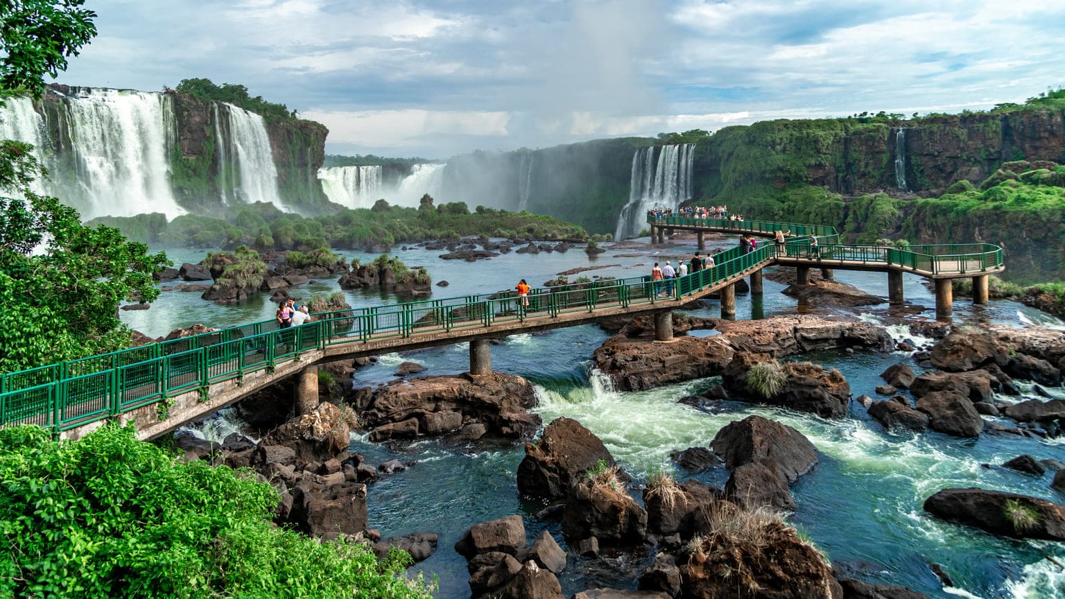 Гражданство Парагвая: как россиянам получить паспорт страны