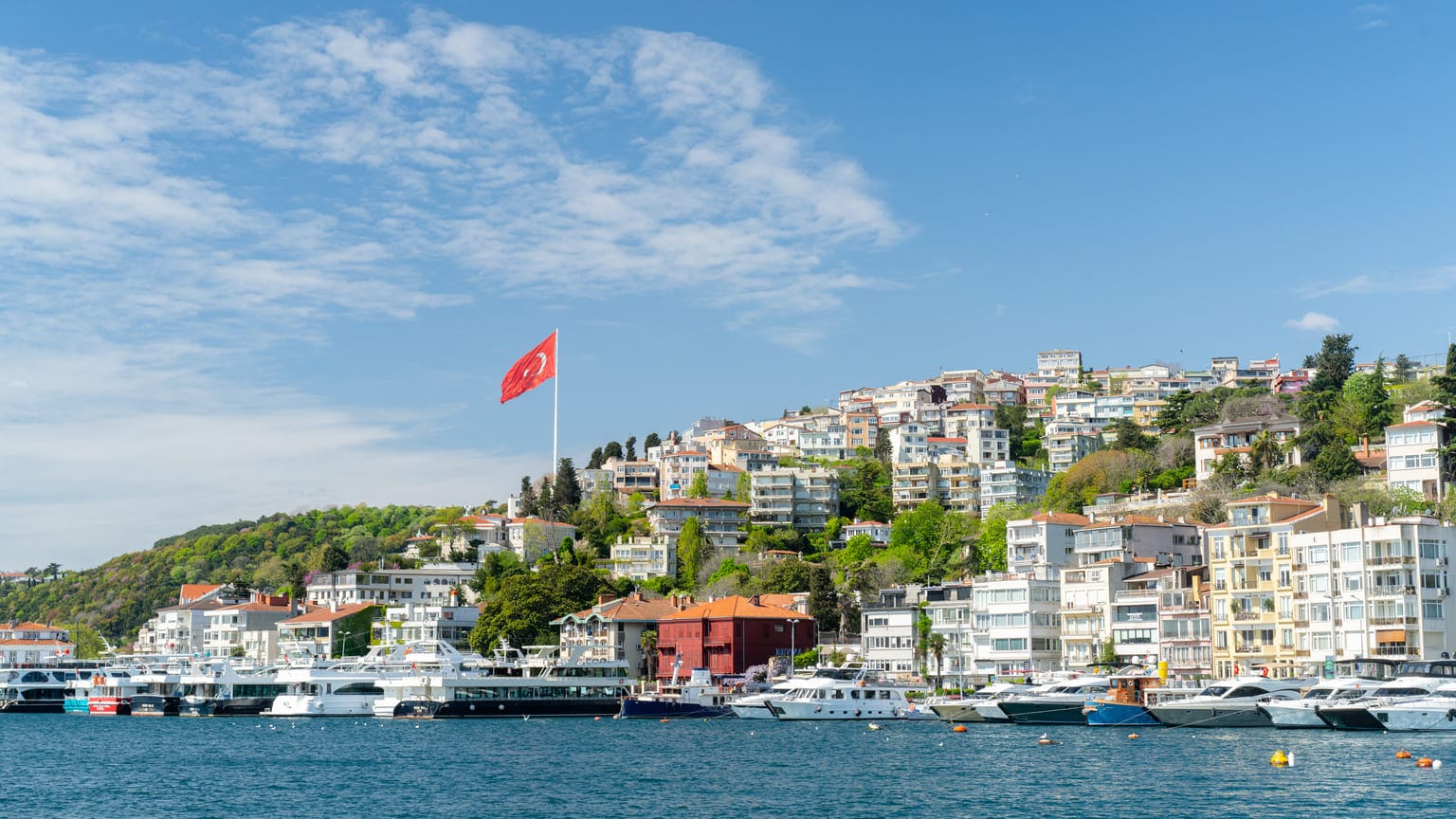 Гражданство в Турции за покупку недвижимости: как получить в 2024 году