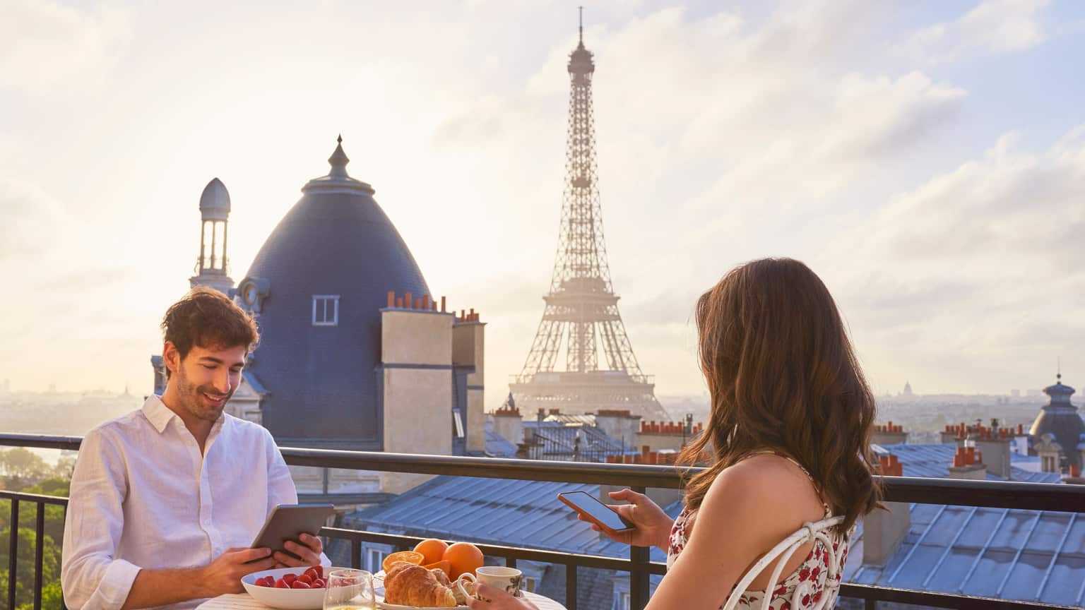 Как переехать на ПМЖ во Францию из России в 2024 году