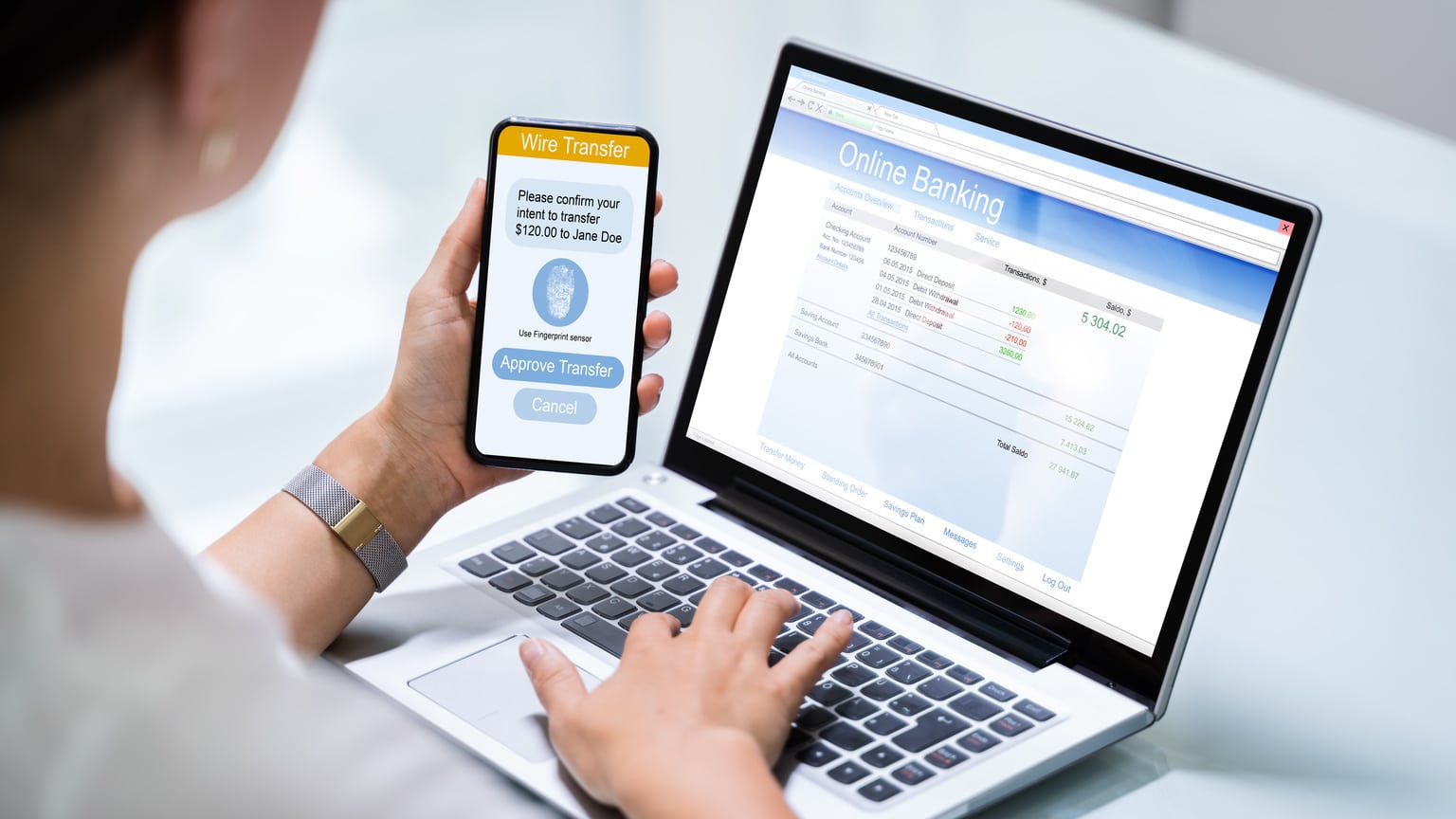 Как россиянам открыть счет в иностранном банке