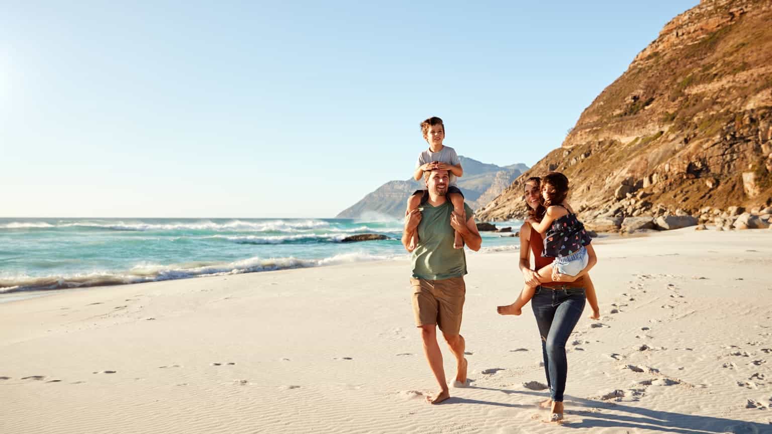 Куда можно поехать без визы с паспортом Испании