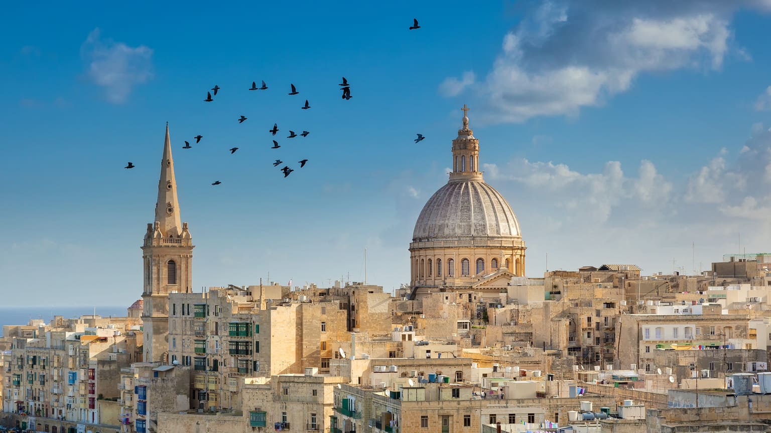 Как россиянам получить гражданство Мальты