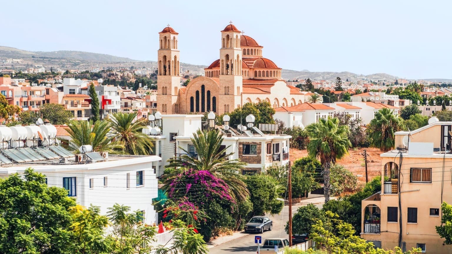 اقامت قبرس از طریق سرمایه‌گذاری: املاک، روند و هزینه‌ها