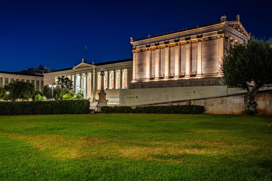 Лучшие университеты Греции